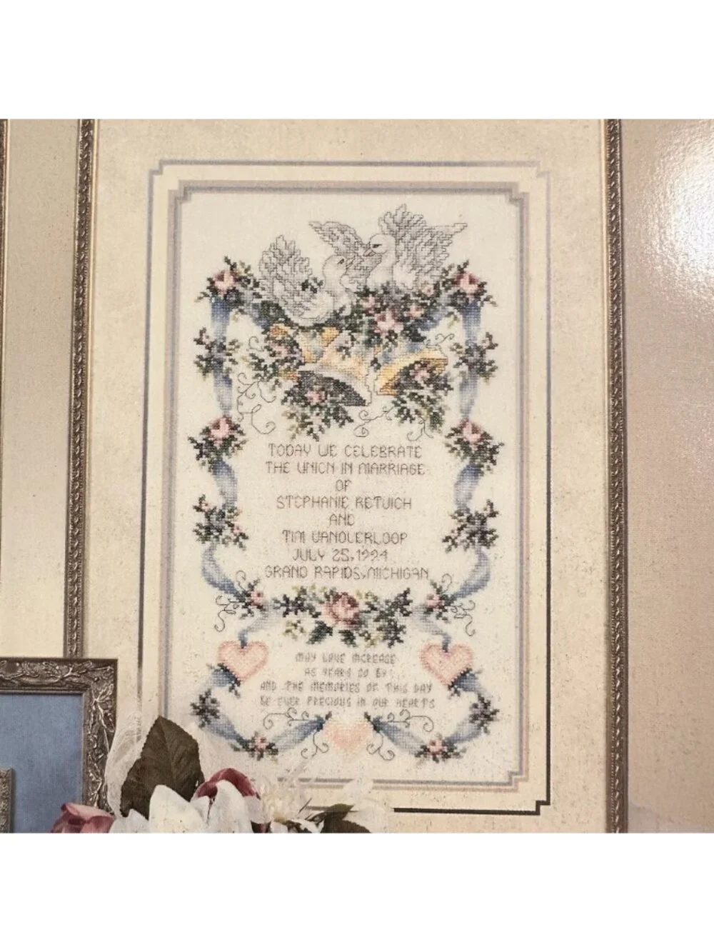 Stoney Creek The Promise Of Love Cross-Stitch Pattern Book